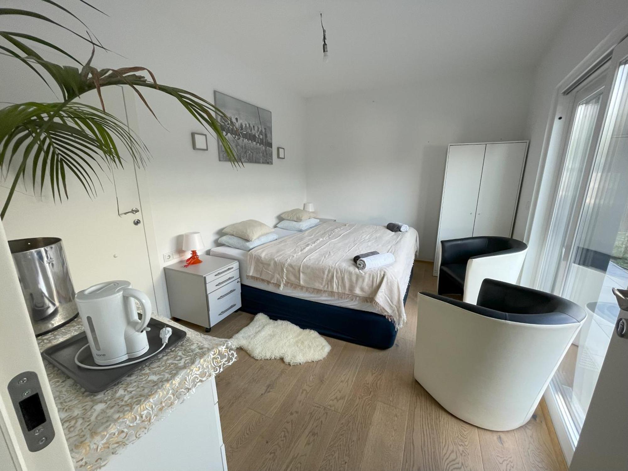 Green Garden Apartments Wina Bagian luar foto